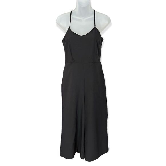 Jolie vie Black V-Neck Cropped Jumpsuit Size XS - Picture 1 of 3